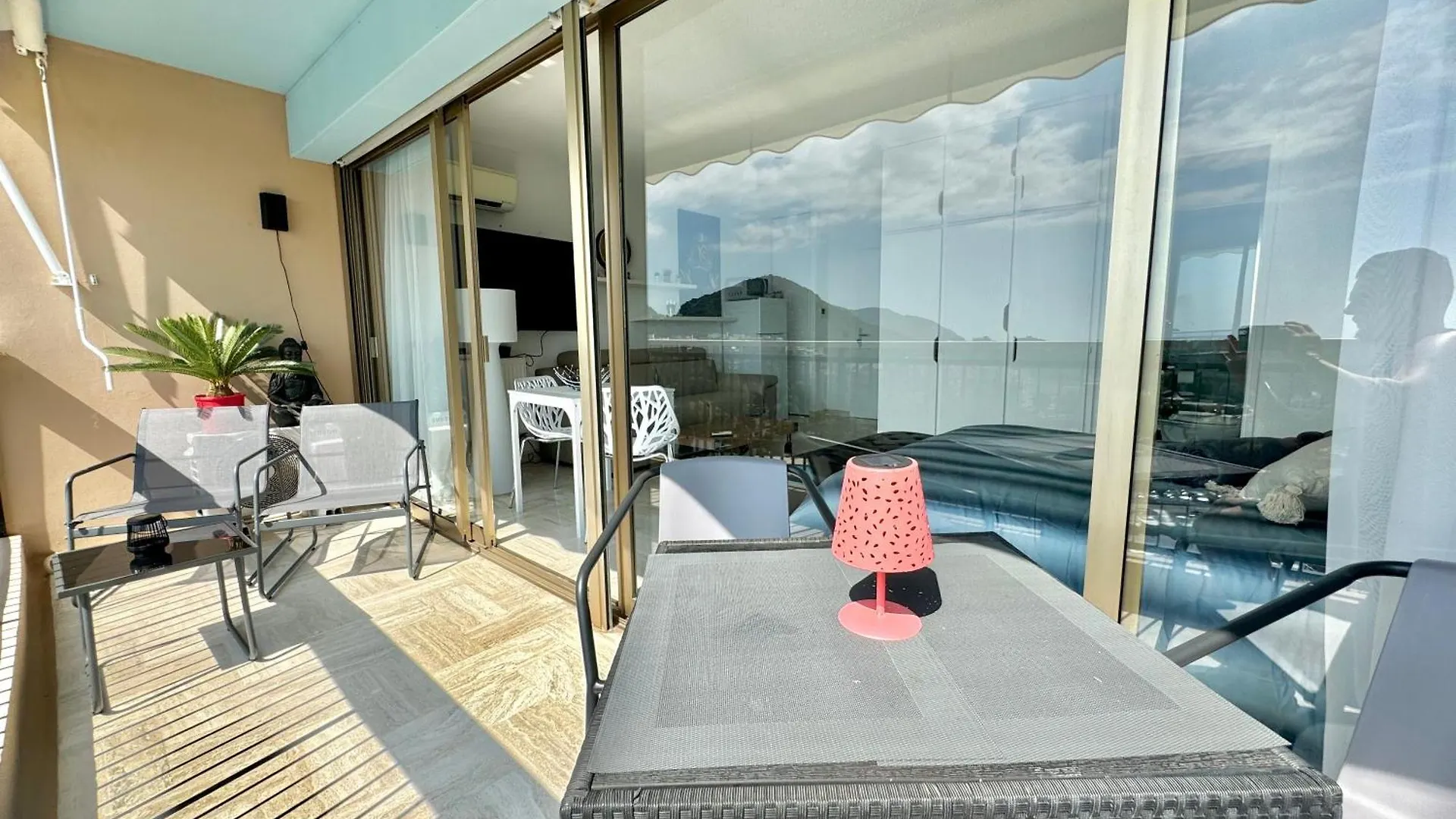 My Resid Appart Divina Cannes Marina Vue Mer Mandelieu-la-Napoule Apartment